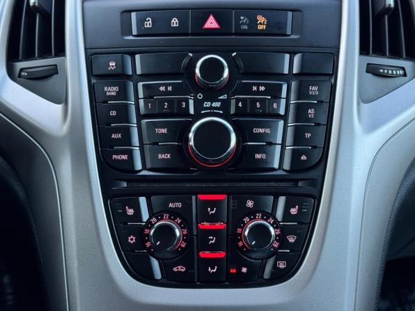 Opel Astra J с пробегом 2011 года, цена 680 000 рублей, 163140 км, хэтчбек, Автокод Объявления