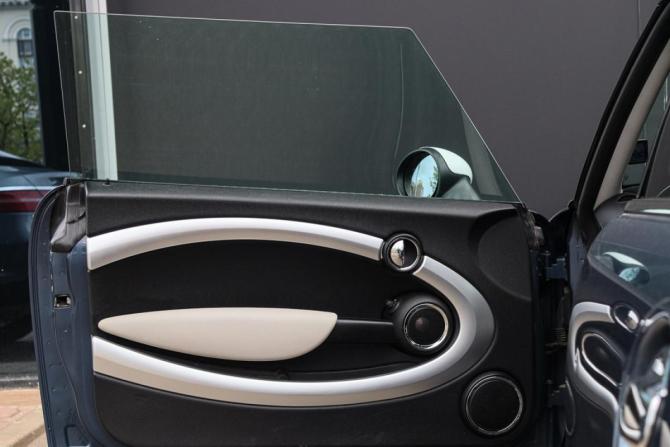 Mini Hatch II (R56) с пробегом 2009 года, цена 1 250 000 рублей, 104051 км, хэтчбек, Автокод Объявления