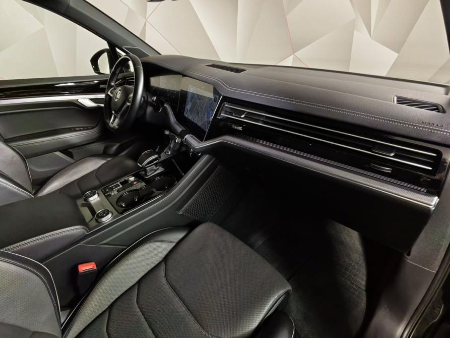 Volkswagen Touareg III Москва  - изображение 13