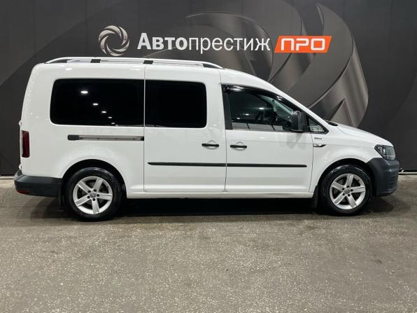 Volkswagen Caddy IV с пробегом 2019 года, цена 1 870 000 рублей, 175374 км, компактвэн, Автокод Объявления