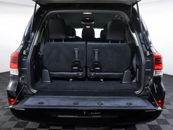 Toyota Land Cruiser 200 Series Рестайлинг 2 с пробегом 2016 года, цена 6 890 000 рублей, 78214 км, внедорожник, Автокод Объявления