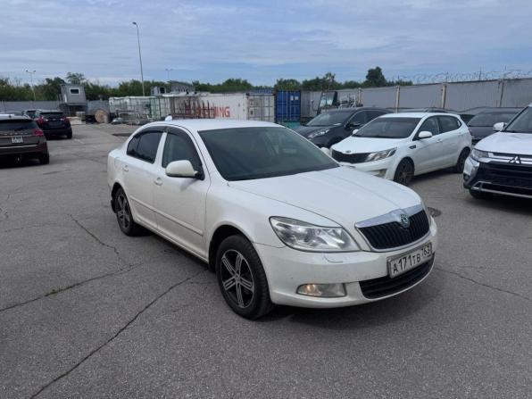 Skoda Octavia II (A5) Рестайлинг с пробегом 2012 года, цена 835 000 рублей, 260000 км, лифтбек, Автокод Объявления