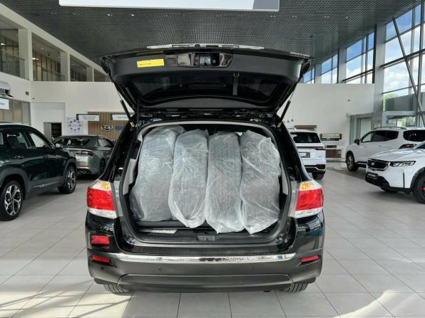 Toyota Highlander II (XU40) Рестайлинг с пробегом 2013 года, цена 2 595 000 рублей, 107022 км, внедорожник, Автокод Объявления