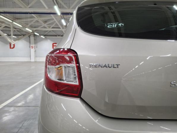 Renault Sandero II с пробегом 2016 года, цена 855 000 рублей, 96342 км, хэтчбек, Автокод Объявления