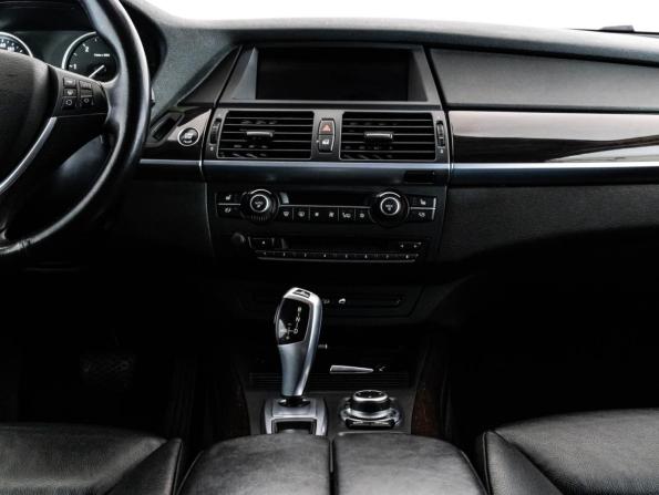 BMW X5 II (E70) Рестайлинг с пробегом 2013 года, цена 1 849 000 рублей, 212892 км, внедорожник, Автокод Объявления