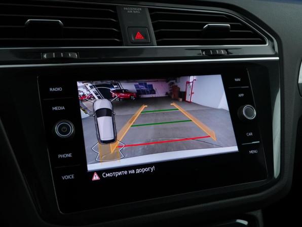 Volkswagen Tiguan II Рестайлинг с пробегом 2021 года, цена 2 549 777 рублей, 96063 км, внедорожник, Автокод Объявления