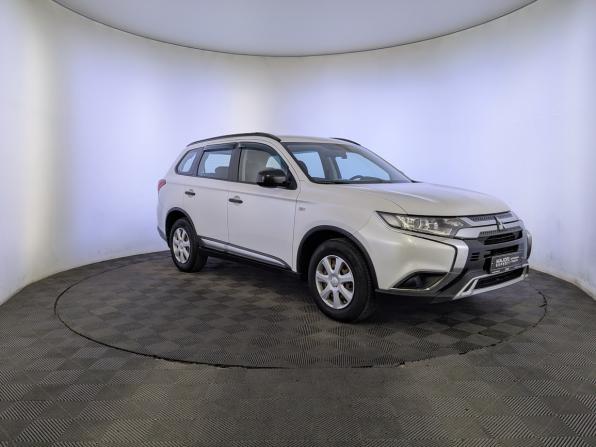 Mitsubishi Outlander III Рестайлинг 3 с пробегом 2019 года, цена 2 100 000 рублей, 78536 км, внедорожник, Автокод Объявления