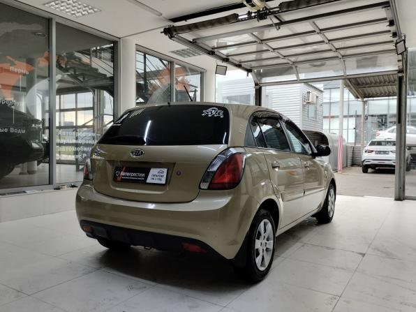 Kia Rio II Рестайлинг с пробегом 2010 года, цена 550 000 рублей, 192245 км, хэтчбек, Автокод Объявления