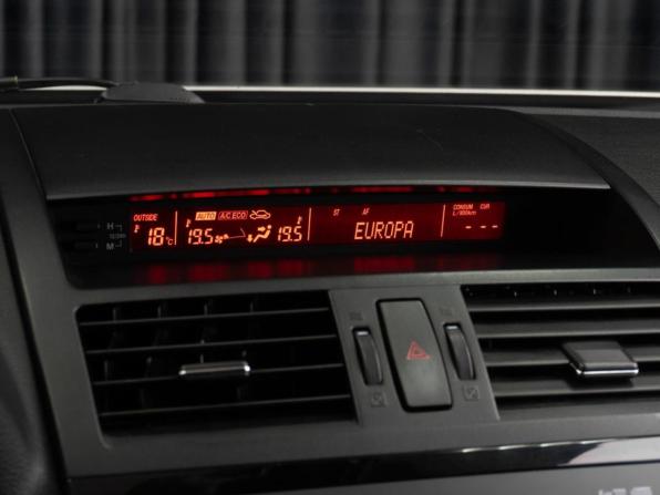 Mazda 6 II (GH) Рестайлинг с пробегом 2011 года, цена 984 000 рублей, 223825 км, лифтбек, Автокод Объявления
