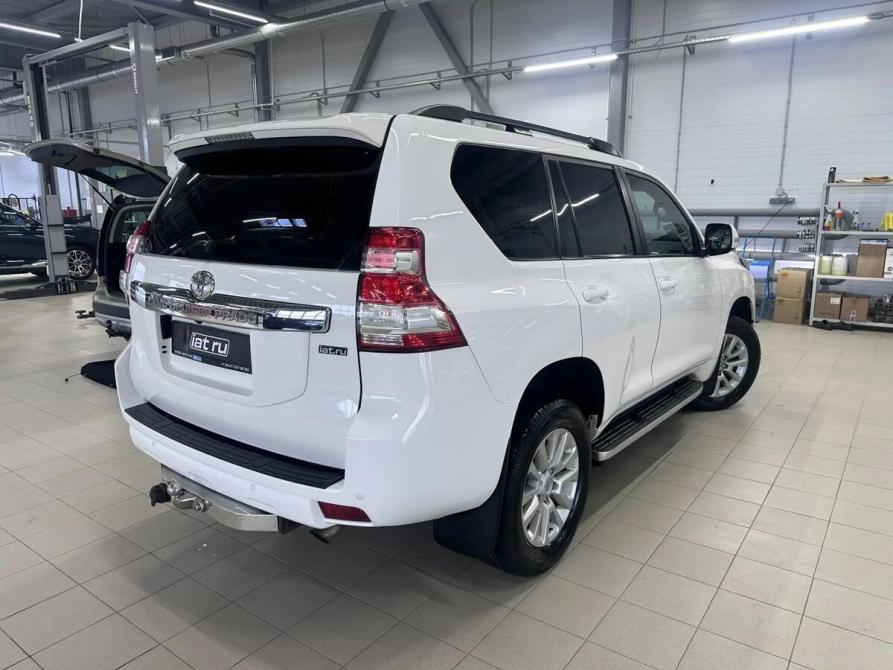 Toyota Land Cruiser Prado 150 Series Рестайлинг 1 Санкт-Петербург  - изображение 2