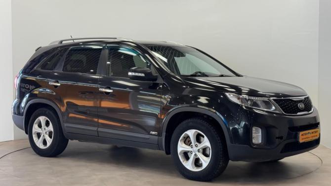 Kia Sorento II Рестайлинг с пробегом 2013 года, цена 1 650 000 рублей, 255895 км, внедорожник, Автокод Объявления