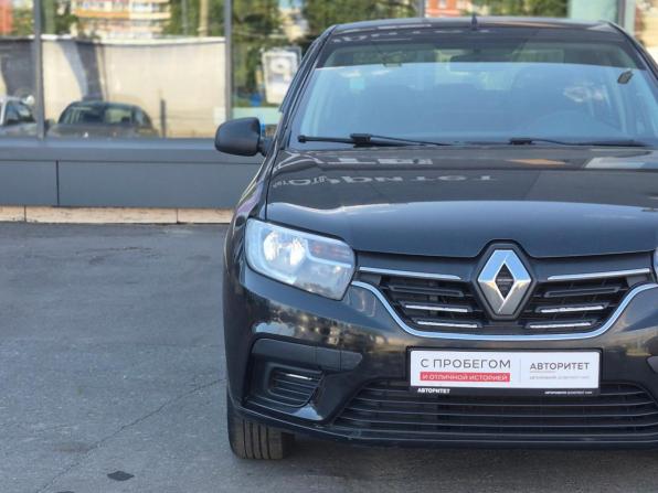 Renault Logan II Рестайлинг с пробегом 2019 года, цена 719 000 рублей, 172938 км, седан, Автокод Объявления