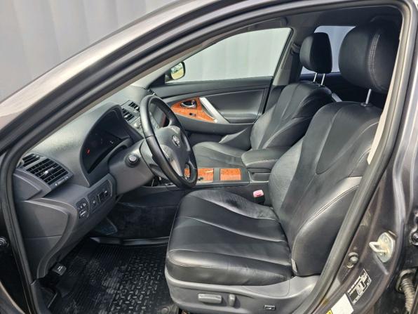Toyota Camry VI (XV40) с пробегом 2008 года, цена 945 000 рублей, 252101 км, седан, Автокод Объявления