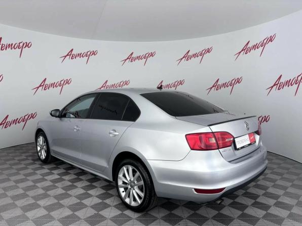 Volkswagen Jetta VI с пробегом 2013 года, цена 955 000 рублей, 154795 км, седан, Автокод Объявления