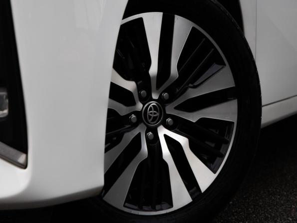 Toyota Alphard III Рестайлинг с пробегом 2019 года, цена 4 445 100 рублей, 190723 км, минивэн, Автокод Объявления