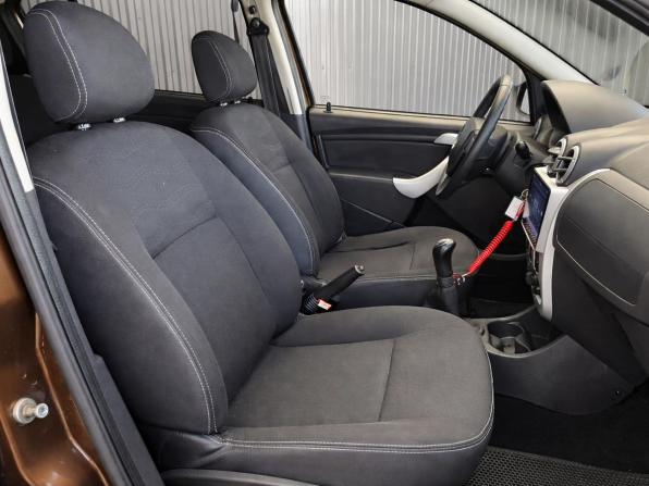 Renault Sandero I с пробегом 2013 года, цена 747 000 рублей, 129937 км, хэтчбек, Автокод Объявления