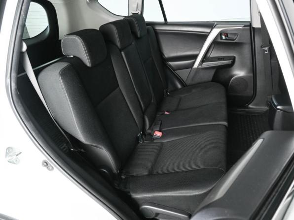 Toyota RAV4 IV (XA40) с пробегом 2014 года, цена 2 119 000 рублей, 88182 км, внедорожник, Автокод Объявления
