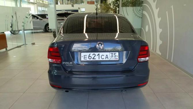 Volkswagen Polo V Рестайлинг с пробегом 2015 года, цена 729 000 рублей, 118000 км, седан, Автокод Объявления