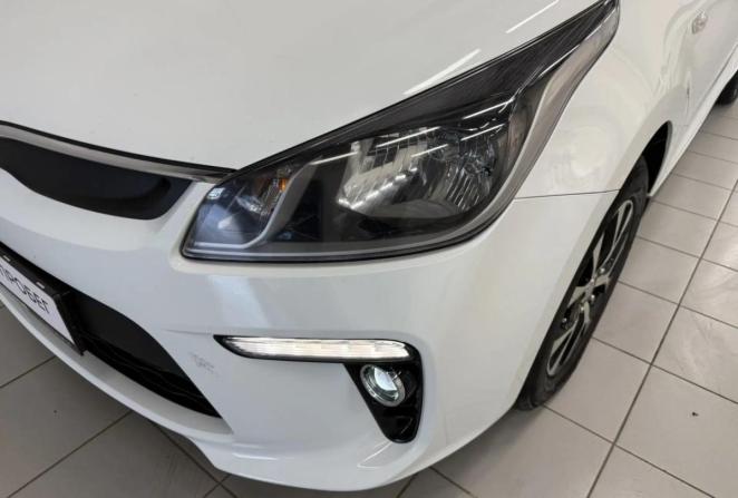 Kia Rio III Рестайлинг с пробегом 2017 года, цена 1 270 000 рублей, 133098 км, седан, Автокод Объявления