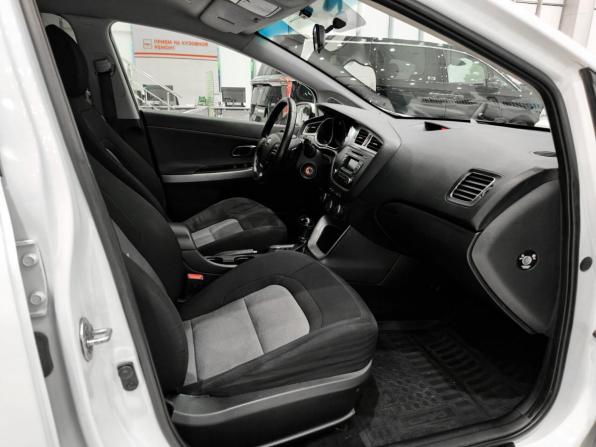 Kia Ceed II с пробегом 2012 года, цена 1 099 000 рублей, 190138 км, хэтчбек, Автокод Объявления