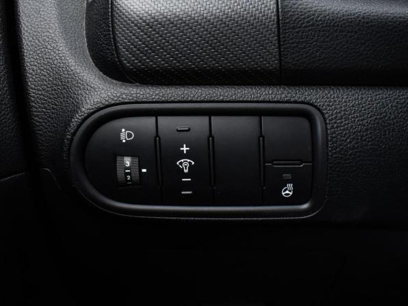 Kia Cerato III Рестайлинг (Classic) с пробегом 2019 года, цена 1 930 000 рублей, 82757 км, седан, Автокод Объявления