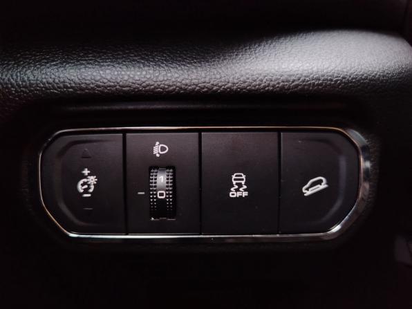 Haval Jolion I Рестайлинг с пробегом 2023 года, цена 1 999 000 рублей, 54500 км, внедорожник, Автокод Объявления