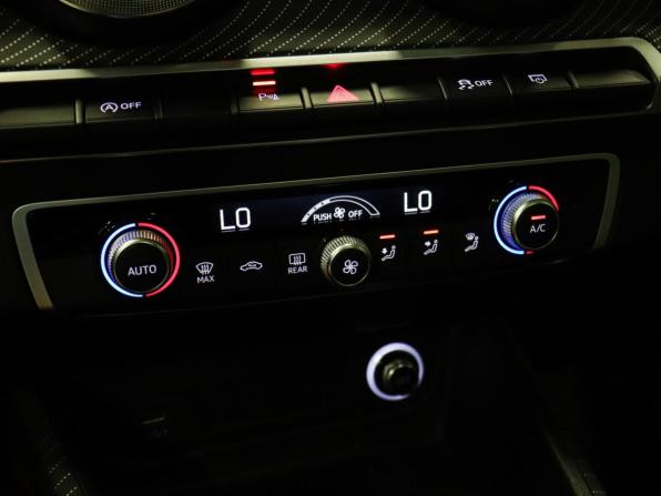 Audi Q2 I Рестайлинг с пробегом 2024 года, цена 3 499 000 рублей, 10037 км, внедорожник, Автокод Объявления