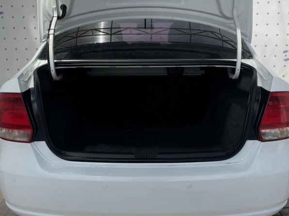 Volkswagen Polo V с пробегом 2014 года, цена 810 000 рублей, 161268 км, седан, Автокод Объявления