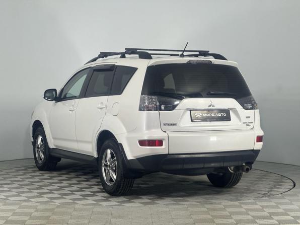Mitsubishi Outlander II Рестайлинг с пробегом 2011 года, цена 960 000 рублей, 172122 км, внедорожник, Автокод Объявления