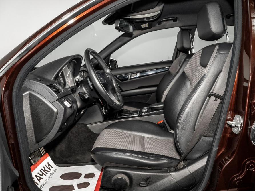 Mercedes-Benz C-Класс III (W204) Иркутск  - изображение 6