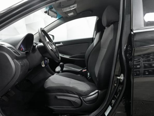 Hyundai Solaris I с пробегом 2012 года, цена 572 000 рублей, 245038 км, седан, Автокод Объявления