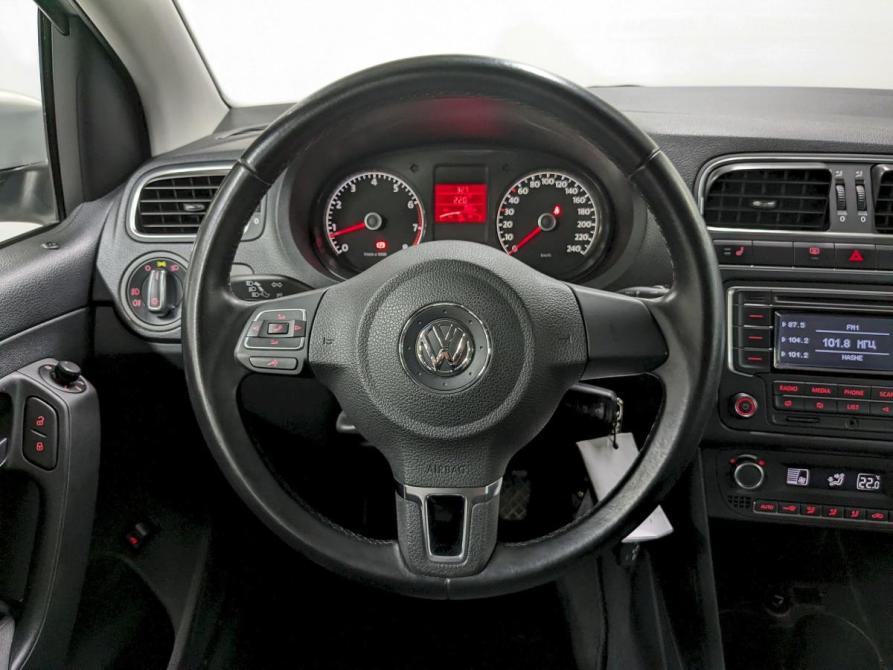 Volkswagen Polo V Москва  - изображение 24