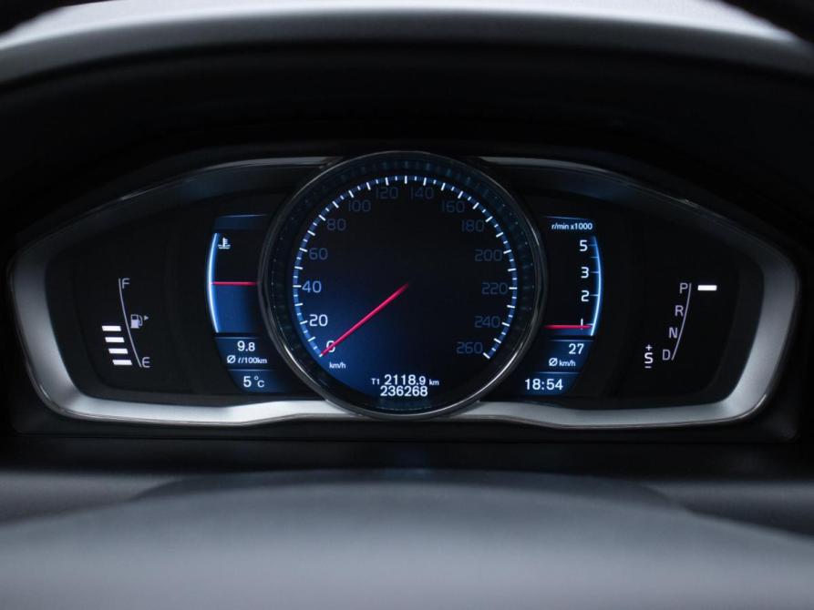 Volvo XC60 I Рестайлинг Москва  - изображение 12