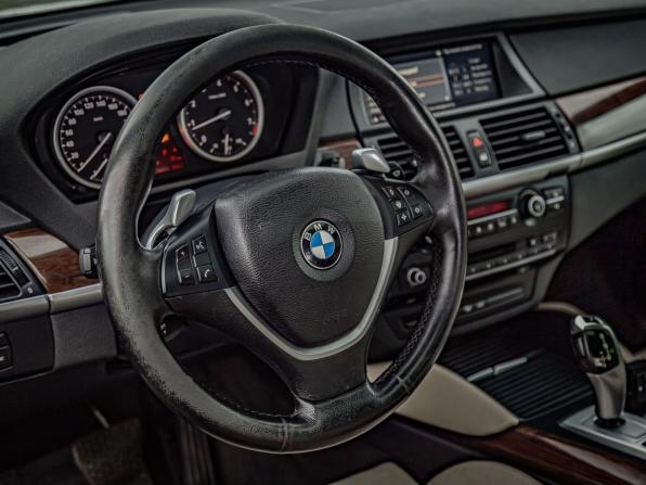 BMW X6 I (E71) с пробегом 2008 года, цена 1 307 000 рублей, 214199 км, внедорожник, Автокод Объявления