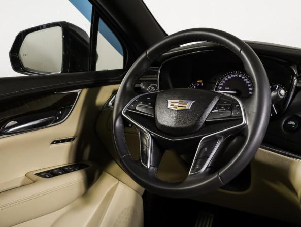 Cadillac XT5 I с пробегом 2017 года, цена 2 390 000 рублей, 116188 км, внедорожник, Автокод Объявления