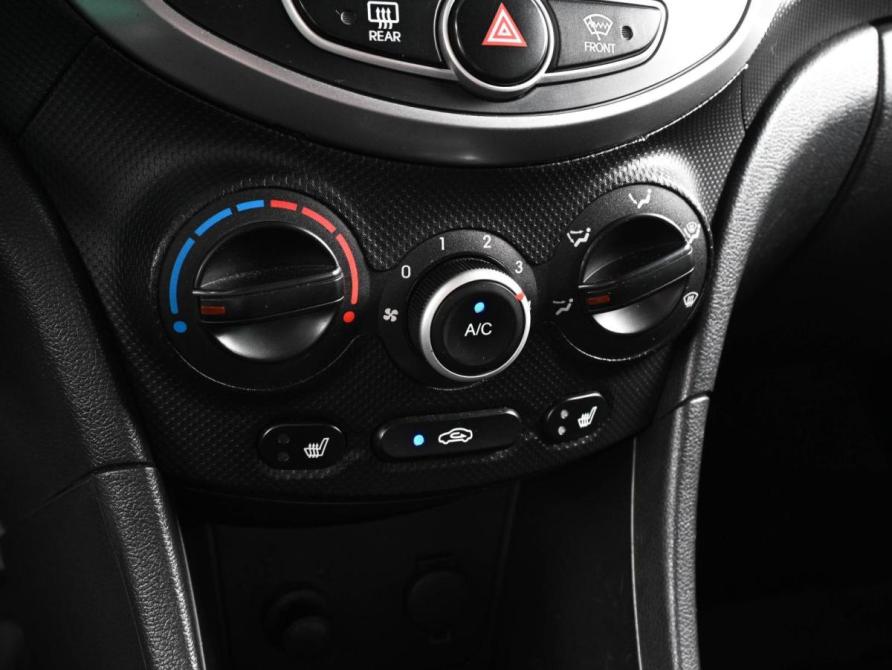 Hyundai Solaris I Ростов-на-Дону  - изображение 13