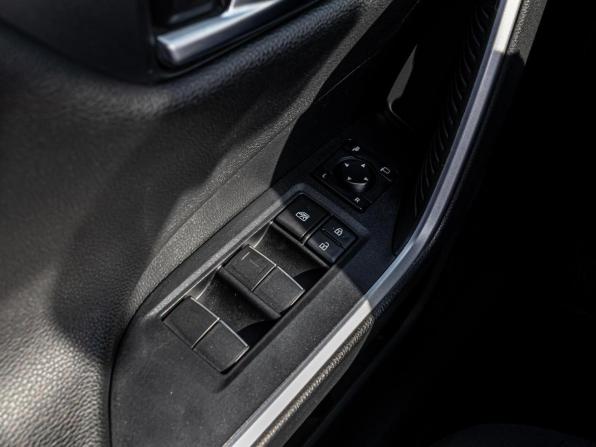 Toyota RAV4 V (XA50) с пробегом 2019 года, цена 2 890 000 рублей, 110801 км, внедорожник, Автокод Объявления