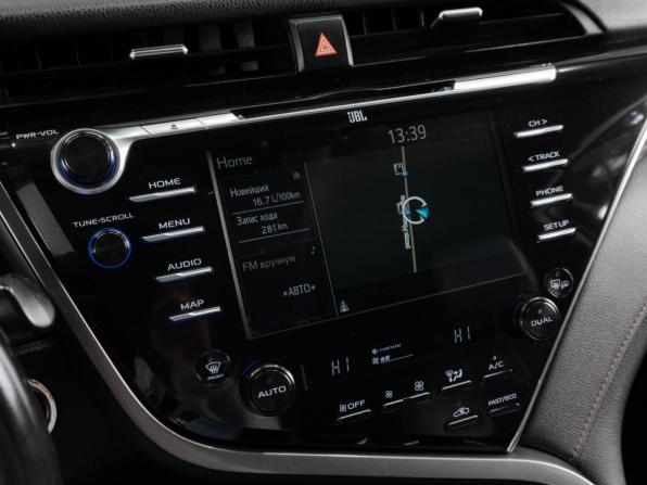 Toyota Camry VIII (XV70) с пробегом 2018 года, цена 2 750 000 рублей, 132812 км, седан, Автокод Объявления
