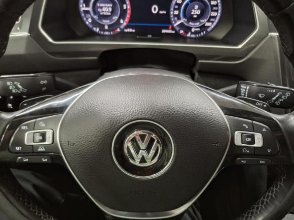Volkswagen Tiguan II с пробегом 2016 года, цена 1 999 000 рублей, 204484 км, внедорожник, Автокод Объявления