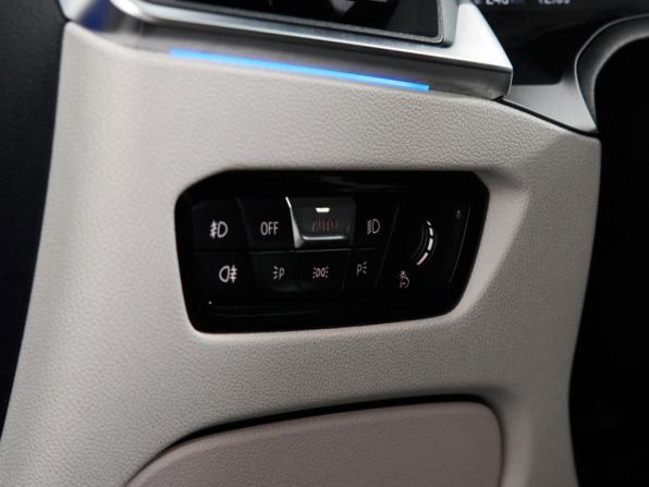 BMW 3 серии VII (G2x) с пробегом 2021 года, цена 4 530 000 рублей, 72500 км, седан, Автокод Объявления