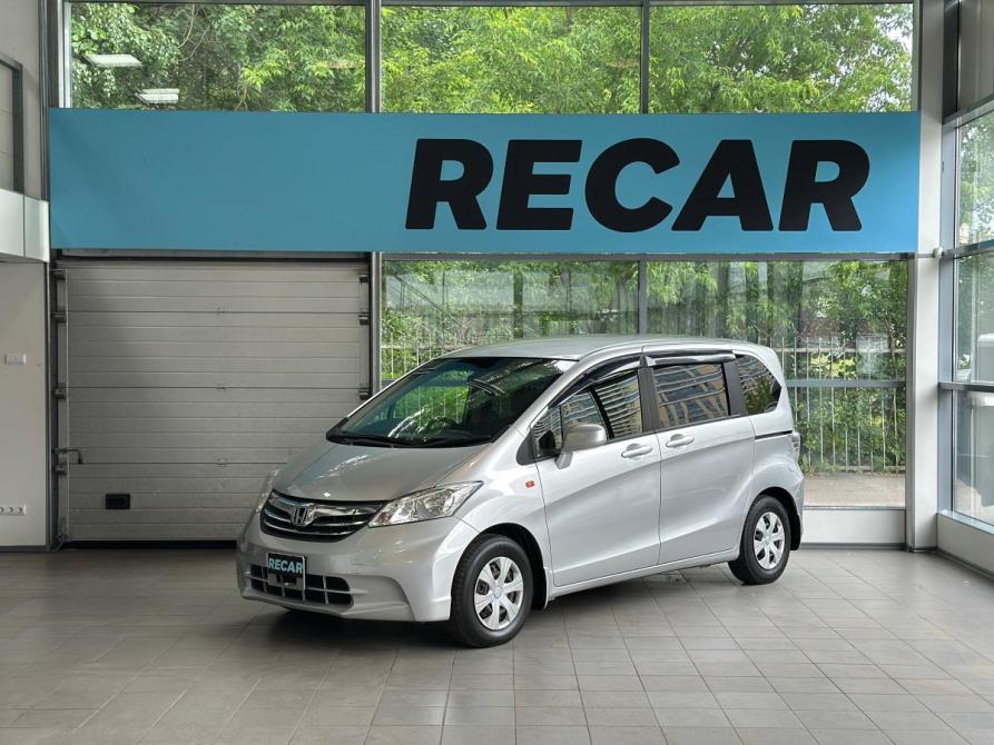Honda Freed I Рестайлинг Санкт-Петербург  - изображение 1