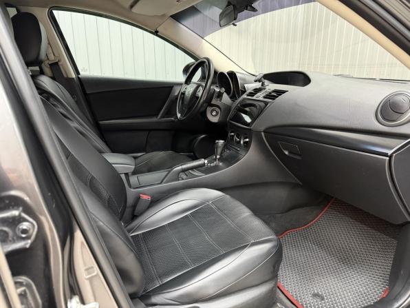 Mazda 3 II (BL) Рестайлинг с пробегом 2012 года, цена 990 000 рублей, 149346 км, седан, Автокод Объявления