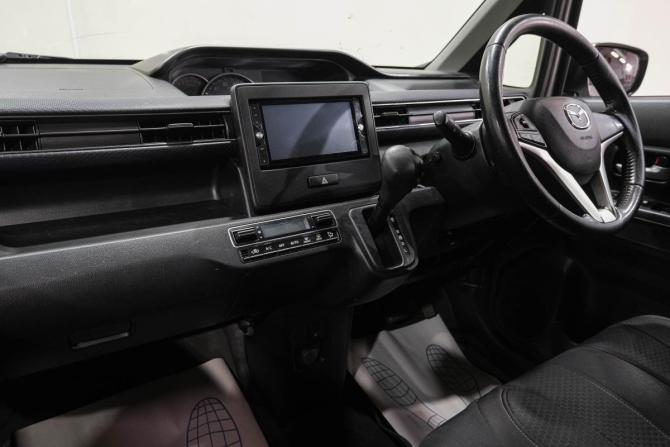 Mazda Flair II с пробегом 2017 года, цена 839 000 рублей, 91962 км, микровэн, Автокод Объявления