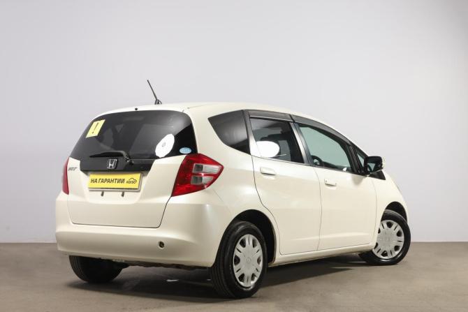 Honda Fit II с пробегом 2009 года, цена 739 000 рублей, 227500 км, хэтчбек, Автокод Объявления