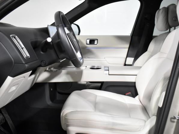 Li Auto (Lixiang) L9 I с пробегом 2022 года, цена 6 370 000 рублей, 35084 км, внедорожник, Автокод Объявления