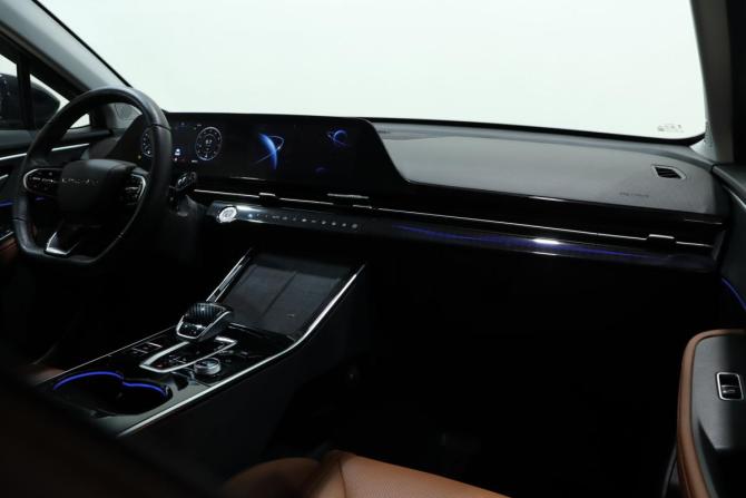 Omoda C5 I с пробегом 2023 года, цена 2 070 000 рублей, 38114 км, внедорожник, Автокод Объявления