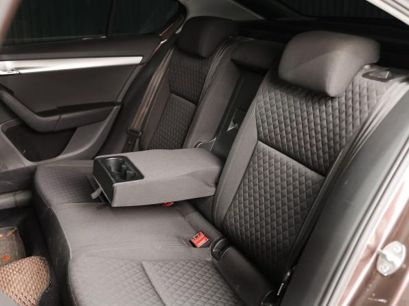 Skoda Octavia III (A7) с пробегом 2016 года, цена 1 375 000 рублей, 201295 км, лифтбек, Автокод Объявления