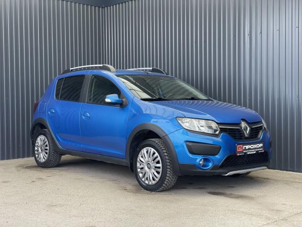 Renault Sandero II с пробегом 2015 года, цена 779 000 рублей, 121021 км, хэтчбек, Автокод Объявления