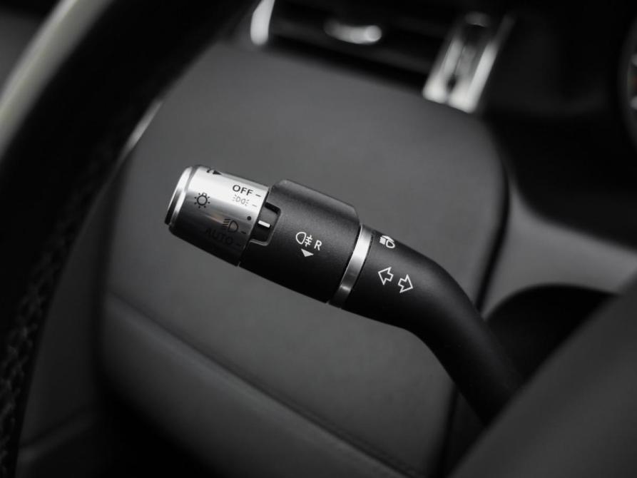 Land Rover Discovery Sport I Рестайлинг Санкт-Петербург  - изображение 27