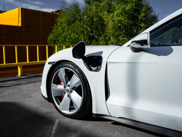 Porsche Taycan I с пробегом 2020 года, цена 7 890 000 рублей, 35477 км, седан, Автокод Объявления